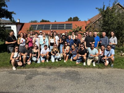 20250920_104808487_iOS